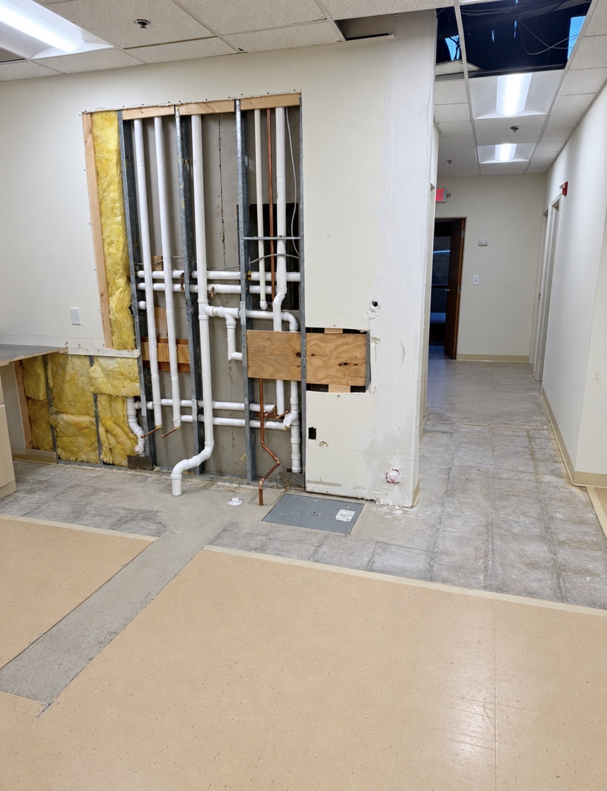 Commercial kitchen plumbing infrastructure